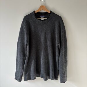 Patagonia Men’s Lambswool Sweater Size XL